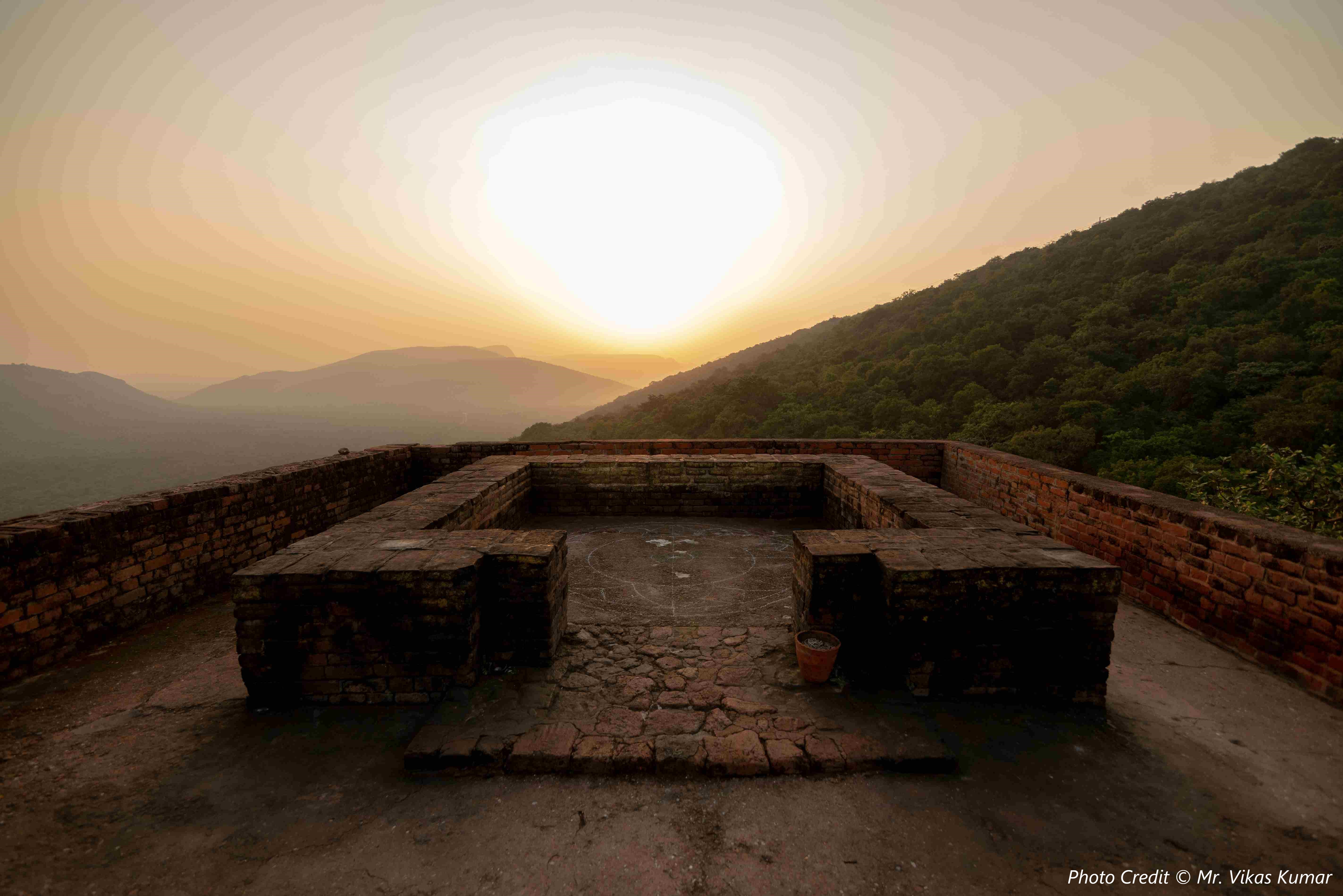 rajagriha-site-of-vulture-peak-51.jpg